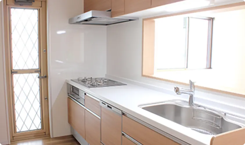 施工方法01:システムキッチン交換を表す画像